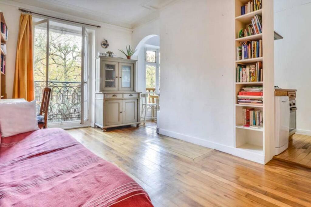 Appartement De Charme De 60 M2 Entre Montmartre Et Batignolles パリ エクステリア 写真