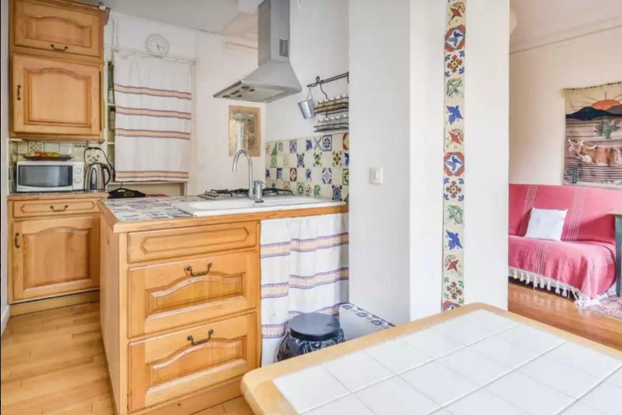 Appartement De Charme De 60 M2 Entre Montmartre Et Batignolles パリ エクステリア 写真